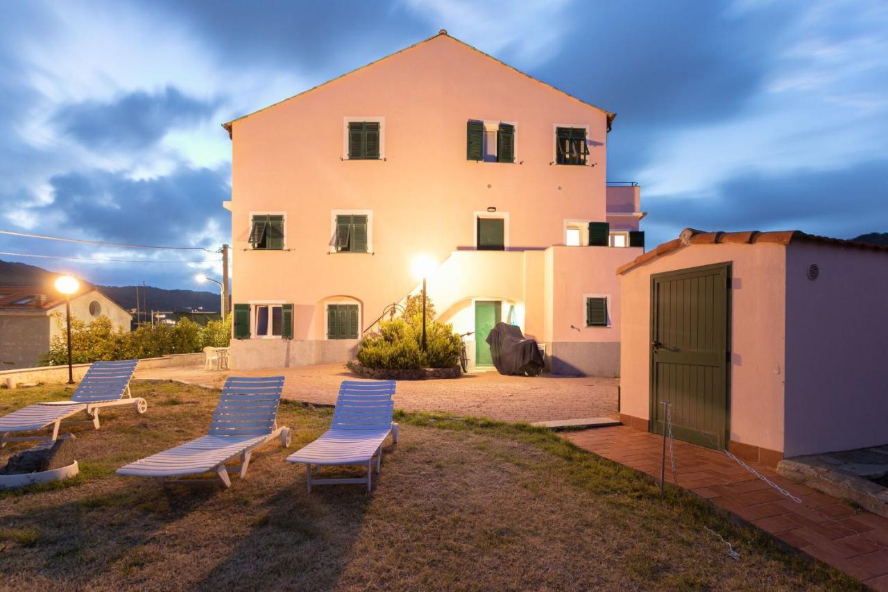 Villa Zafferano Suites Celle Ligure Exterior foto